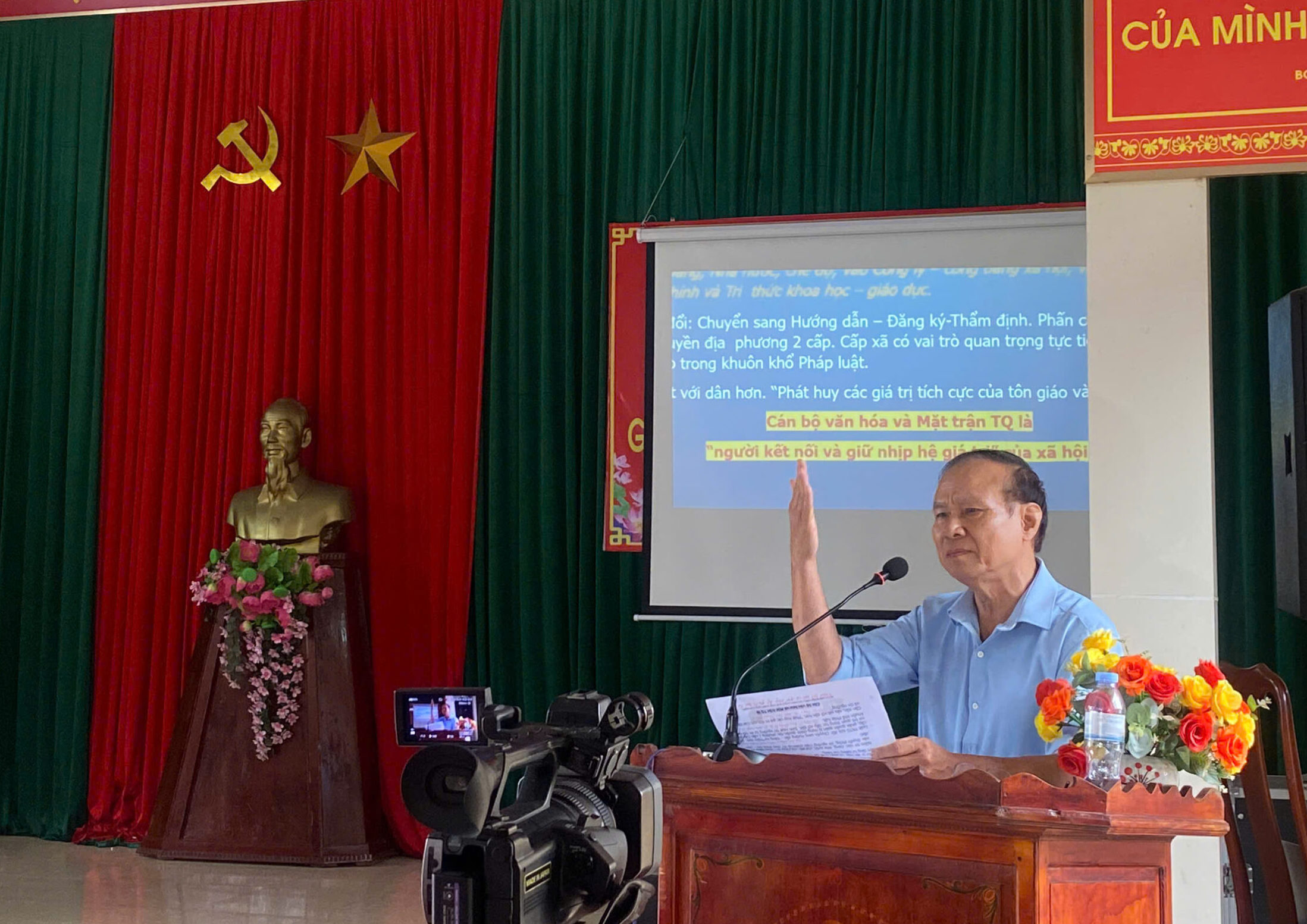 thờ mẫu; phật mẫu; tôn giáo; tín ngưỡng; tôn giáo và tín ngưỡng