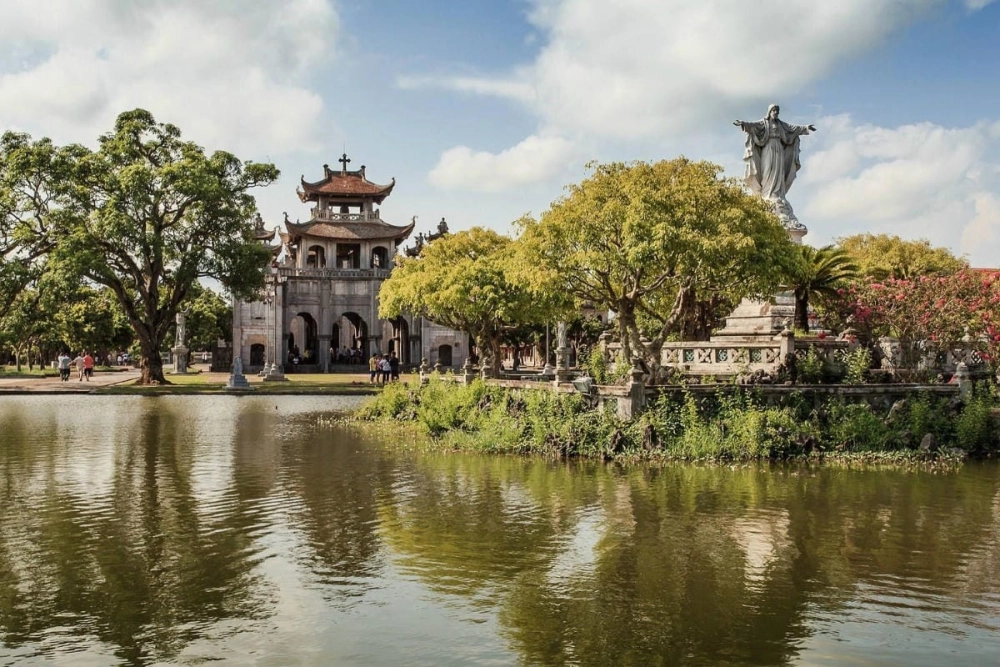 Công giáo, nhà thờ đá Phát Diệm