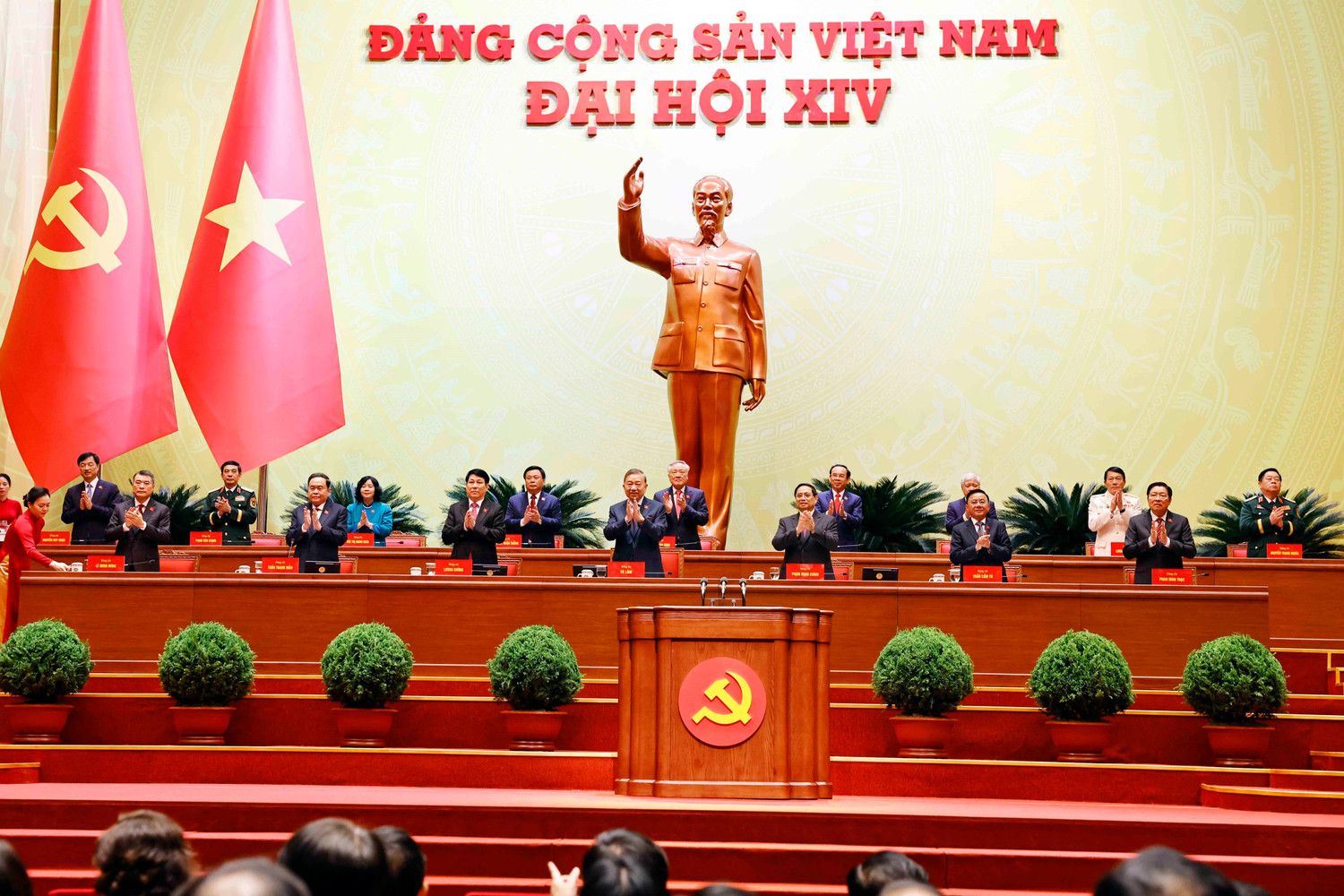 Niềm tin chính trị – trụ cột của ổn định và phát triển, niềm tin vào Đảng, tôn giáo, tín ngưỡng