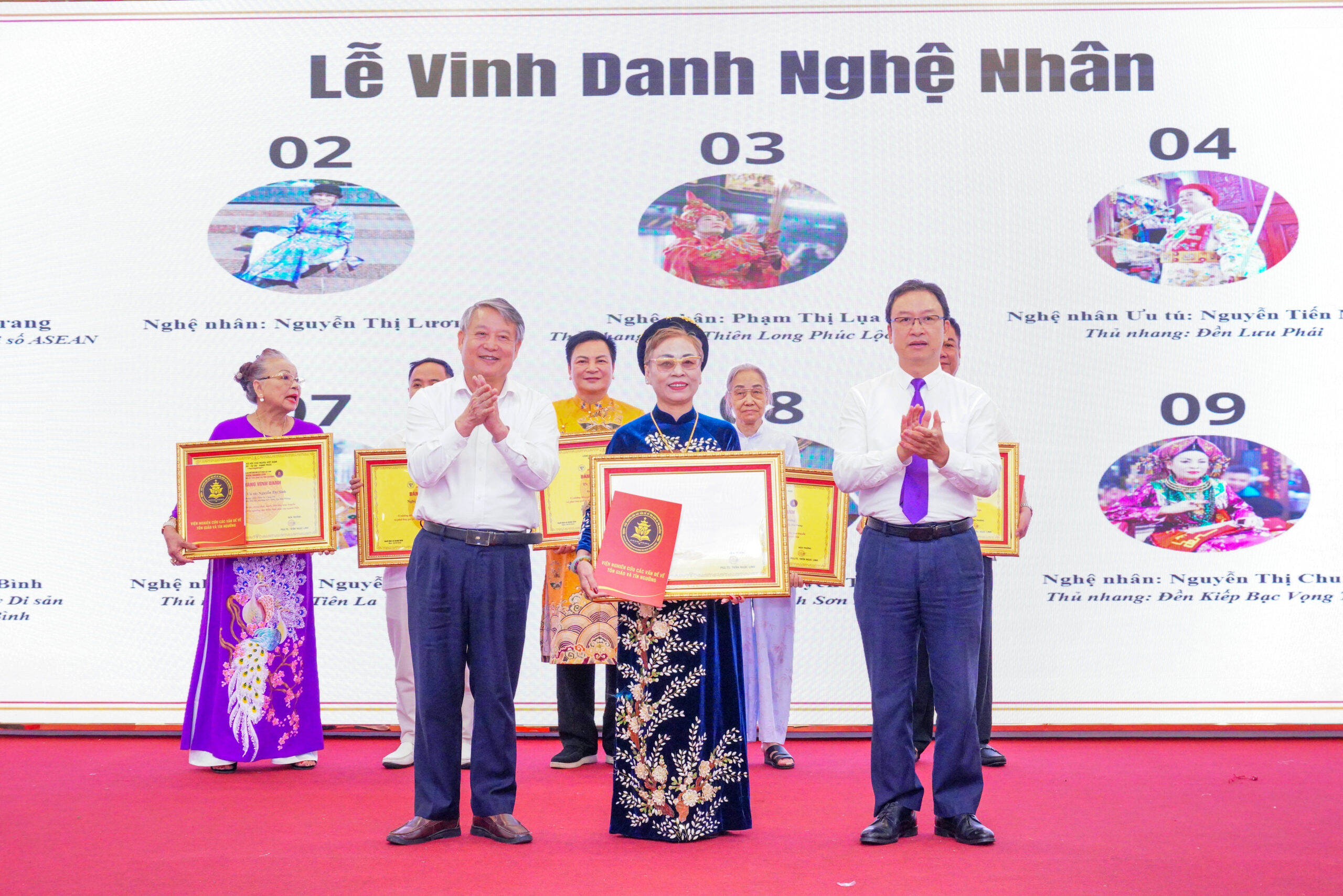 Hội đồng Khoa học Viện Nghiên cứu các vấn đề về Tôn giáo và Tín ngưỡng nhiệm kỳ 2026–2030, gồm các ông, bà có tên sau:1. GS.TS. Trương Quốc Bình – Nguyên Phó Cục trưởng Cục Di sản văn hóa, Bộ Văn hóa, Thể thao và Du lịch – Chủ tịch Hội đồng. 2. PGS.TS. Nguyễn Thanh Xuân – Giảng viên cao cấp Học viện Chính trị Quốc gia Hồ Chí Minh; nguyên Phó Trưởng Ban Tôn giáo Chính phủ – Phó Chủ tịch Hội đồng. 3. Đại tá, Nhà nghiên cứu Hà Huy Thắng – Phó Viện trưởng Thường trực Viện Nghiên cứu các vấn đề về Tôn giáo và Tín ngưỡng – Ủy viên 4. PGS.TS. Phạm Ngọc Trung – Nguyên Trưởng khoa Văn hóa và Phát triển, Học viện Báo chí và Tuyên truyền – Ủy viên. 5. PGS.TS. Đỗ Lan Hiền – Nguyên Viện trưởng Viện Tôn giáo và Tín ngưỡng, Học viện Chính trị Quốc gia Hồ Chí Minh – Ủy viên. 6. TS. Phạm Tiến Dũng – Giảng viên Viện Trần Nhân Tông, Đại học Quốc gia Hà Nội; nguyên Trưởng Ban Tôn giáo Hà Nội – Ủy viên. 7. TS. Giáo dục, TS. Phật học Nguyễn Đức Hiển – Ủy viên. 8. TS. Phạm Văn Khiển – Phó Viện trưởng Viện Nghiên cứu các vấn đề về Tôn giáo và Tín ngưỡng – Ủy viên. 9. Thạc sĩ Hoàng Kim Đức – Chánh Văn phòng Viện Nghiên cứu các vấn đề về Tôn giáo và Tín ngưỡng – Ủy viên Thường trực, Thư ký Hội đồng.