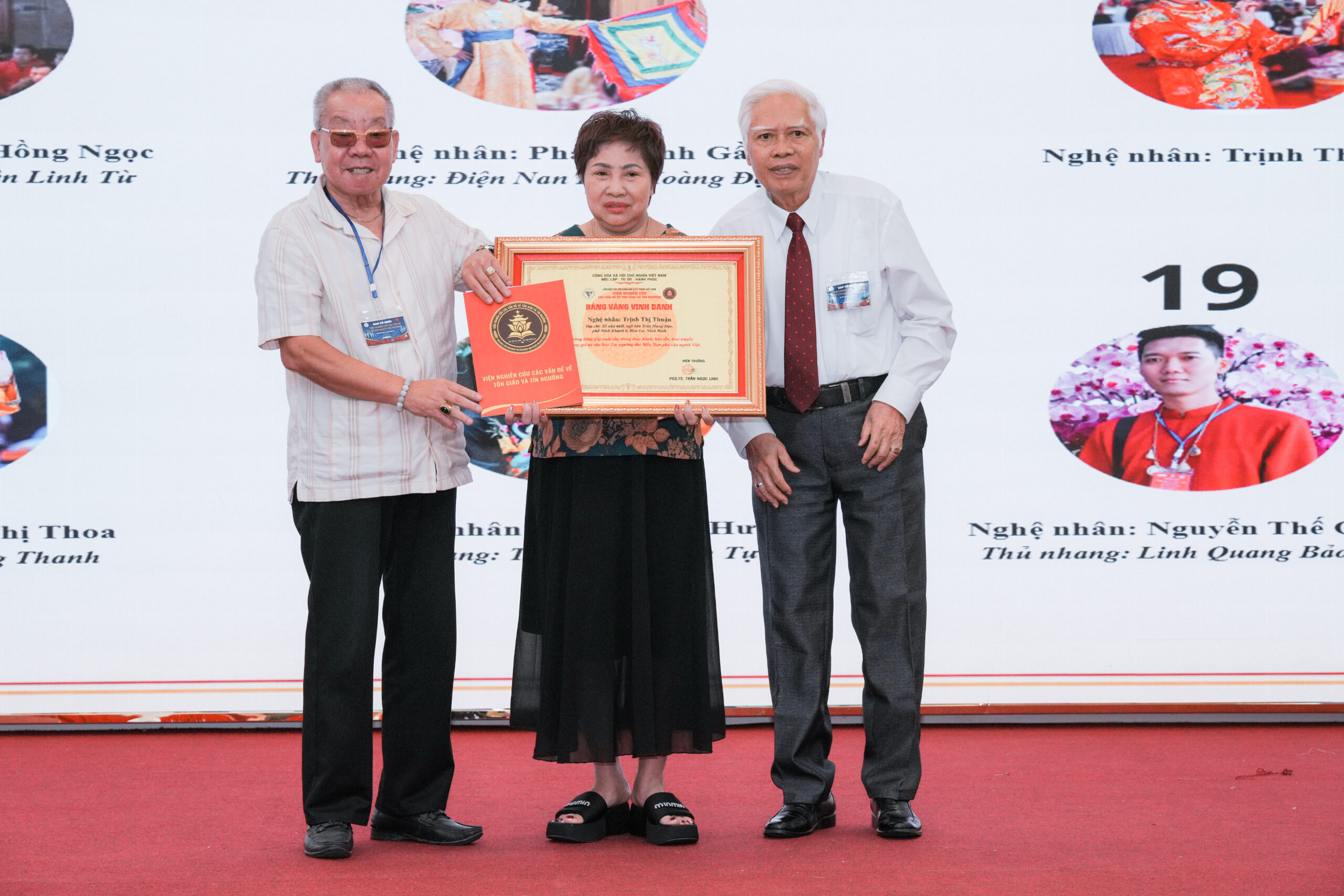 Hội đồng Khoa học Viện Nghiên cứu các vấn đề về Tôn giáo và Tín ngưỡng nhiệm kỳ 2026–2030, gồm các ông, bà có tên sau:1. GS.TS. Trương Quốc Bình – Nguyên Phó Cục trưởng Cục Di sản văn hóa, Bộ Văn hóa, Thể thao và Du lịch – Chủ tịch Hội đồng. 2. PGS.TS. Nguyễn Thanh Xuân – Giảng viên cao cấp Học viện Chính trị Quốc gia Hồ Chí Minh; nguyên Phó Trưởng Ban Tôn giáo Chính phủ – Phó Chủ tịch Hội đồng. 3. Đại tá, Nhà nghiên cứu Hà Huy Thắng – Phó Viện trưởng Thường trực Viện Nghiên cứu các vấn đề về Tôn giáo và Tín ngưỡng – Ủy viên 4. PGS.TS. Phạm Ngọc Trung – Nguyên Trưởng khoa Văn hóa và Phát triển, Học viện Báo chí và Tuyên truyền – Ủy viên. 5. PGS.TS. Đỗ Lan Hiền – Nguyên Viện trưởng Viện Tôn giáo và Tín ngưỡng, Học viện Chính trị Quốc gia Hồ Chí Minh – Ủy viên. 6. TS. Phạm Tiến Dũng – Giảng viên Viện Trần Nhân Tông, Đại học Quốc gia Hà Nội; nguyên Trưởng Ban Tôn giáo Hà Nội – Ủy viên. 7. TS. Giáo dục, TS. Phật học Nguyễn Đức Hiển – Ủy viên. 8. TS. Phạm Văn Khiển – Phó Viện trưởng Viện Nghiên cứu các vấn đề về Tôn giáo và Tín ngưỡng – Ủy viên. 9. Thạc sĩ Hoàng Kim Đức – Chánh Văn phòng Viện Nghiên cứu các vấn đề về Tôn giáo và Tín ngưỡng – Ủy viên Thường trực, Thư ký Hội đồng.